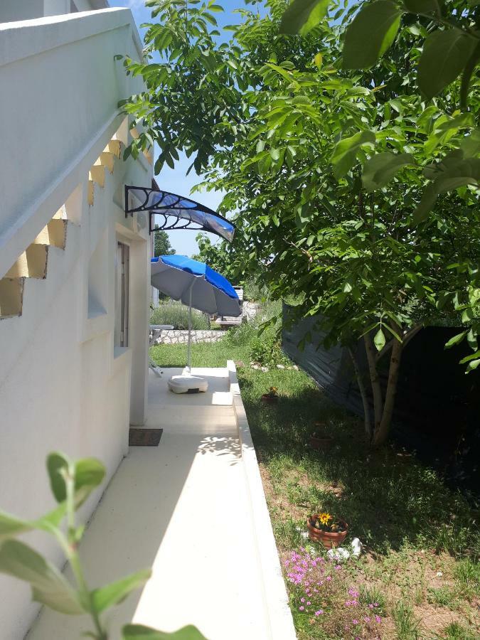 Apartmani Ivana Лопар Екстериор снимка